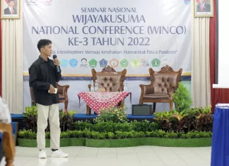 Mahasiswa Teknik Informatika Presentasi dalam Seminar Nasional WINCO ke-3 tahun 2022